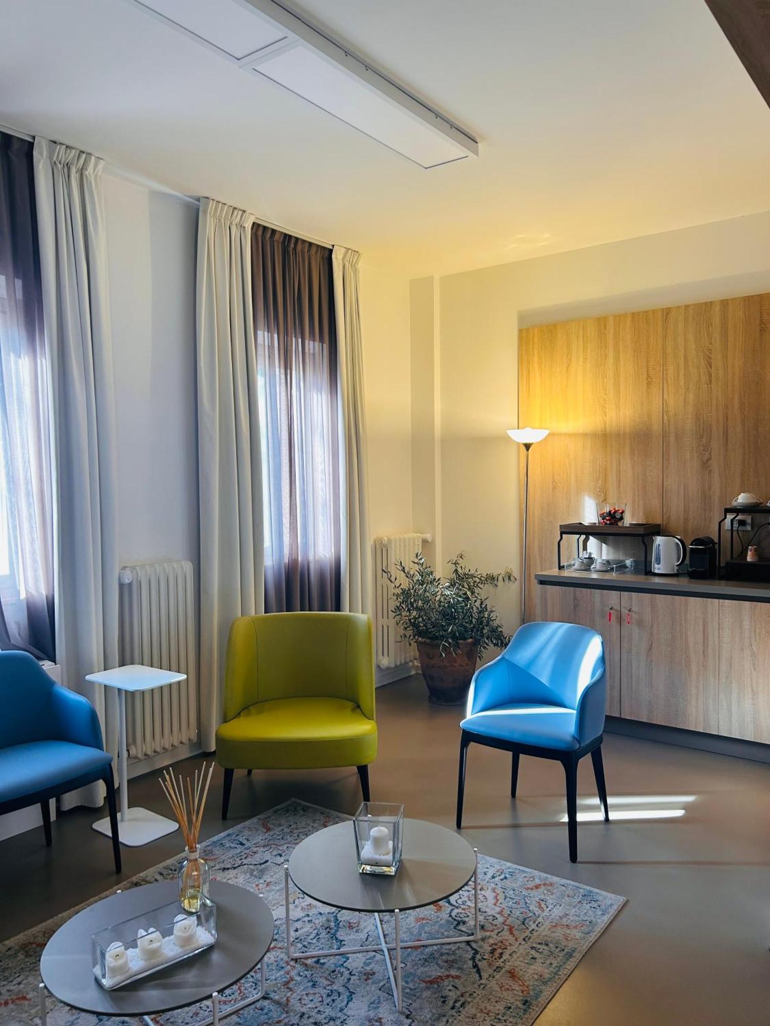 Al Santuario Di Fiorano Charming Hostel Fiorano Modenese Bagian luar foto