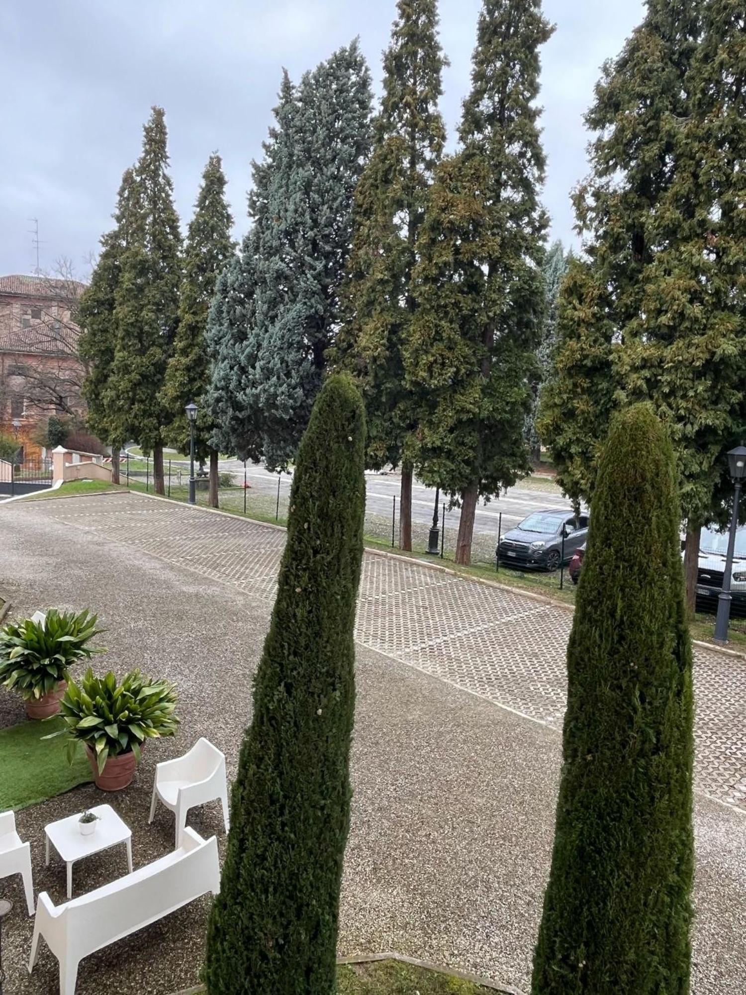 Al Santuario Di Fiorano Charming Hostel Fiorano Modenese Bagian luar foto